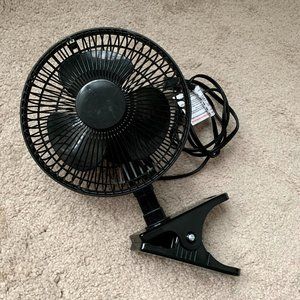 Bed Bath and Beyond 6" Clip on Fan